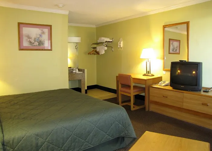 Motel Unicity 2*